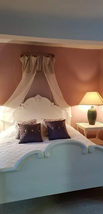 Le Belvedere - Chambres D'Hotes De Charme Et Restaurant Flassans-sur-Issole Bed & Breakfast