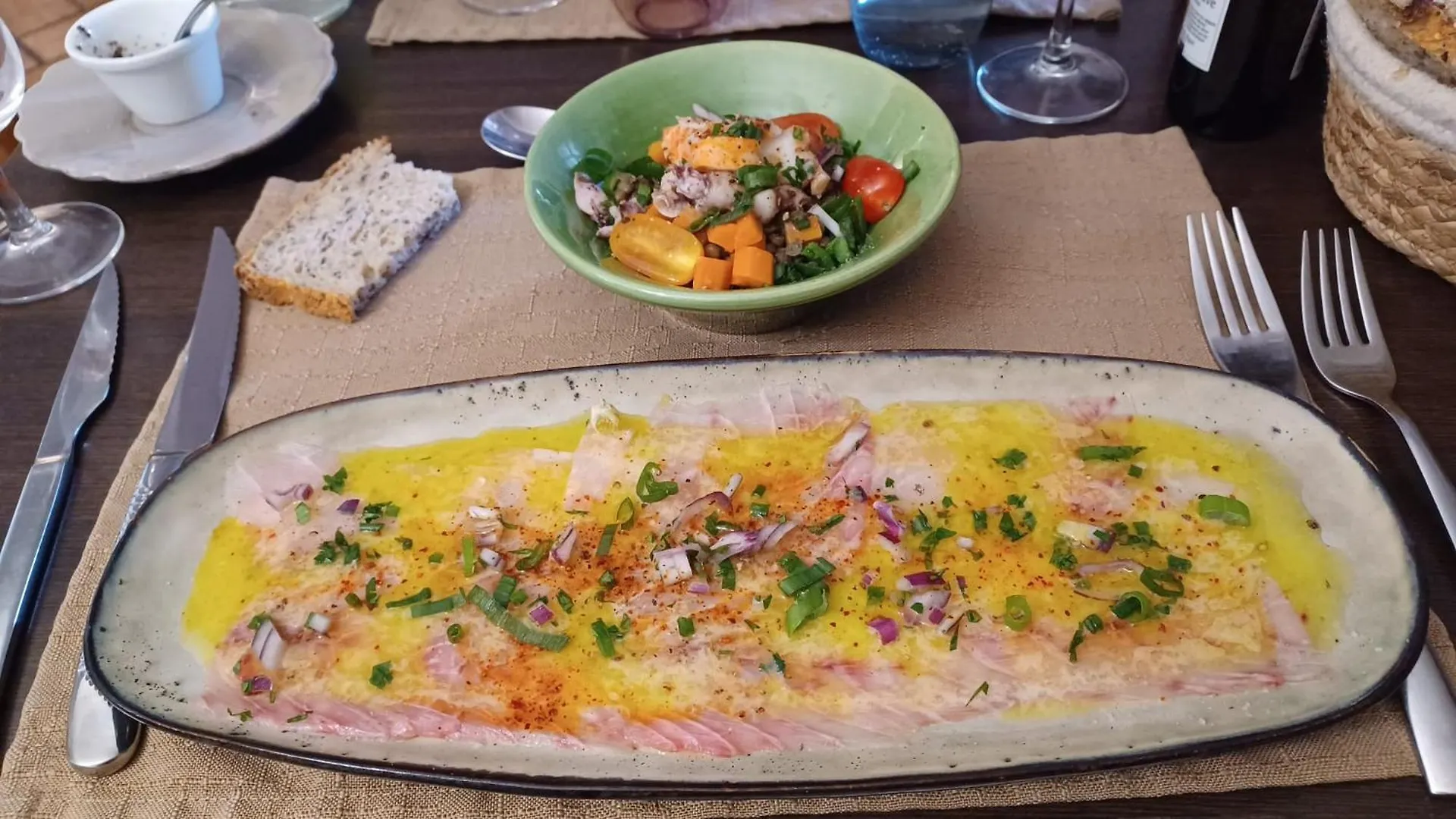 Le Belvédère - Chambres d'hôtes de charme et Restaurant Flassans-sur-Issole