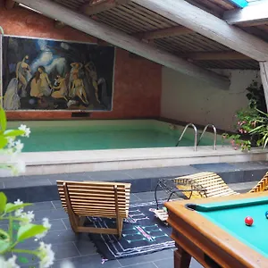 D'hotes Le Relais Des Marmottes En Luberon Lagnes