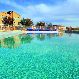 Le Domaine Du Grand Luberon Village de vacances