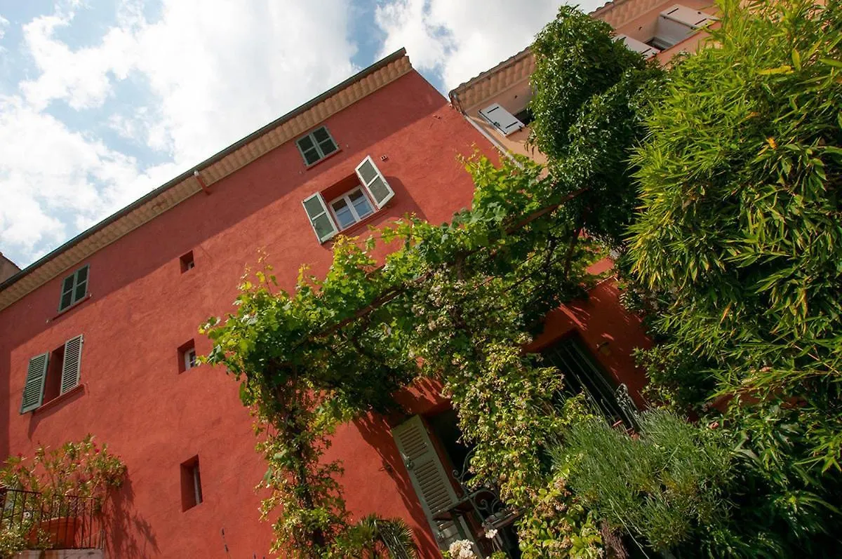 Le Belvedere - Chambres D'Hotes De Charme Et Restaurant Flassans-sur-Issole Bed & Breakfast