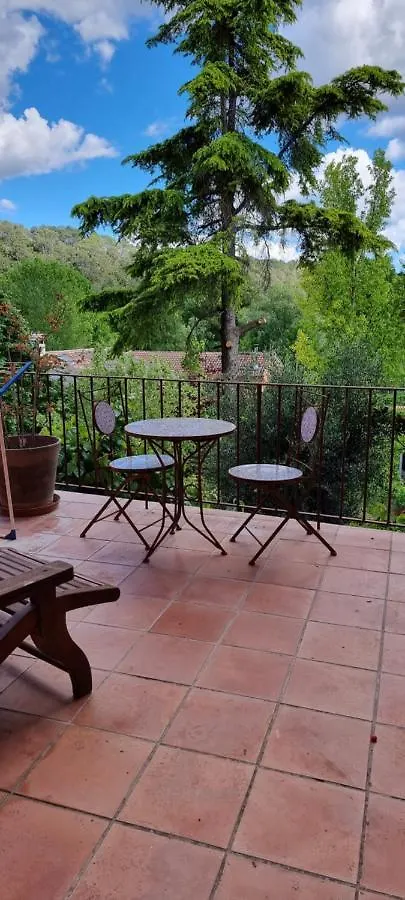 Le Belvedere - Chambres D'Hotes De Charme Et Restaurant Flassans-sur-Issole