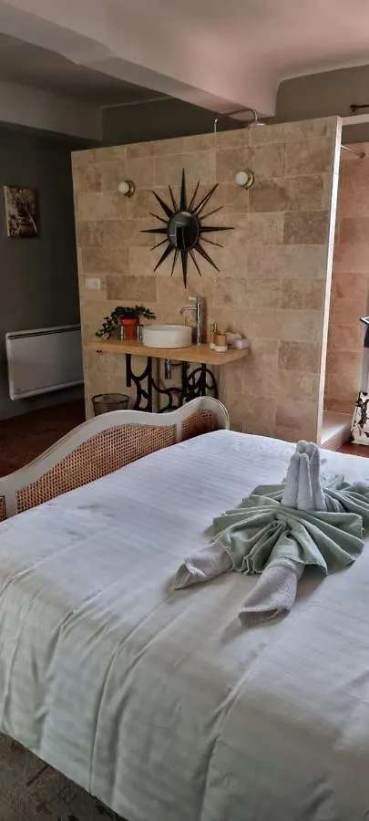 Bed & Breakfast Le Belvedere - Chambres D'Hotes De Charme Et Restaurant Flassans-sur-Issole