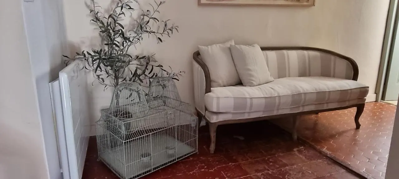 Le Belvedere - Chambres D'Hotes De Charme Et Restaurant Flassans-sur-Issole Bed & Breakfast