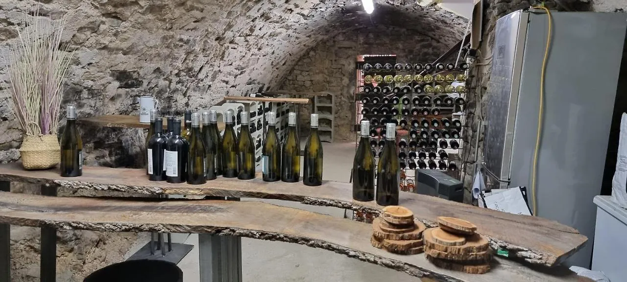Le Belvedere - Chambres D'Hotes De Charme Et Restaurant Flassans-sur-Issole France