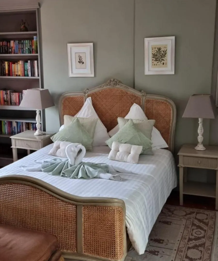 Le Belvedere - Chambres D'Hotes De Charme Et Restaurant Flassans-sur-Issole Bed & Breakfast
